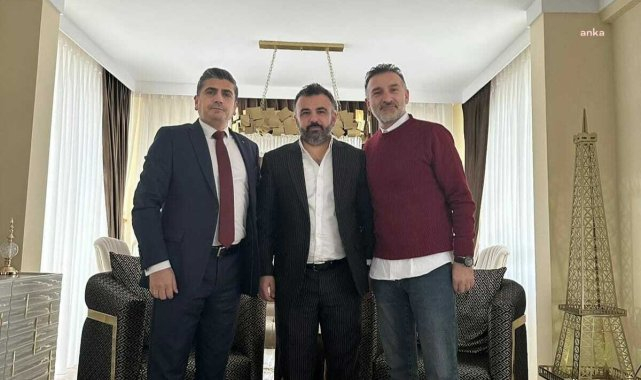 İş insanı Teoman Yıldırım'ın kurmaya hazırlandığı siyasi partinin vizyonu kamuoyuna anlatılıyor