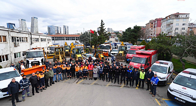 Kartal Belediyesi kar nöbetinde