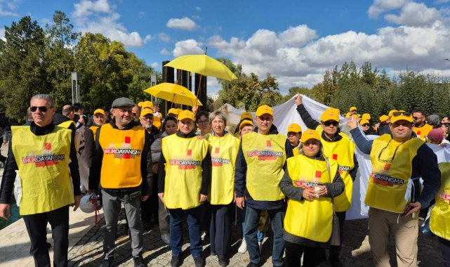 Aile hekimleri, ebe ve hemşireler, yeniden iş bırakıyor