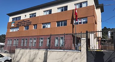 Çekmeköy Belediye Başkanı Çerkez'in destek verdiği özel genç, eğitimine devam ediyor