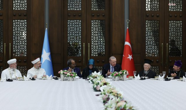 Cumhurbaşkanı Erdoğan dini azınlık temsilcileriyle iftarda bir araya geldi