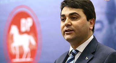 Ekrem İmamoğlu'na gözaltı kararında Gültekin Uysal: "Muhtemel adayları yarışa sokmamaya çalışmak Erdoğan'ın artık kaybettiğini ispat ediyor"