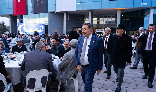 Gölbaşı Belediyesi'nin 60. yılı, iftar sofrasında kutlandı