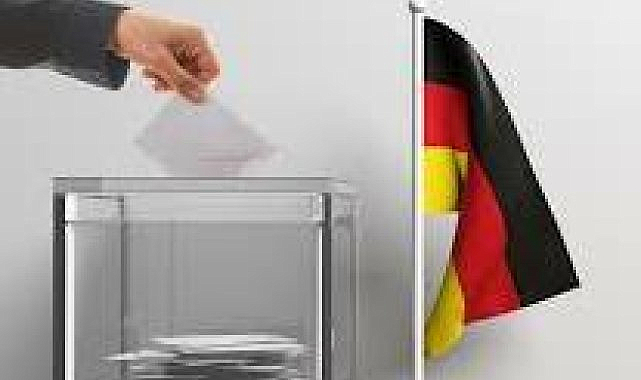 Hamburg seçimleri için yapılan son anketlerde Sosyal Demokrat Parti önde