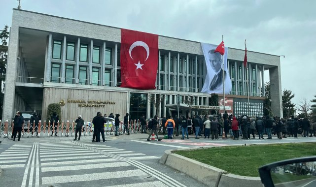 İBB: Tüm çevreleri izansız, ahlaktan yoksun, siyasi amaç taşıyan mesnetsiz iddialardan uzak durmaya davet ediyoruz