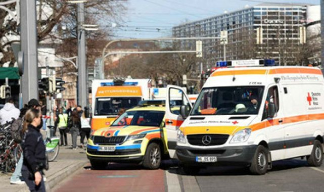 Mannheim saldırganın aşırı sağcı gruplarla bağlantısı araştırılıyor