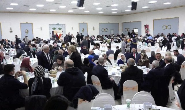 Osmangazi Belediye Başkanı Aydın: "Hemen sınırlarımızın yanında ve ülke içerisinde yaşananlar bizi endişelendiriyor"