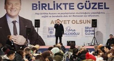 Silivri Belediye Başkanı Balcıoğlu, sahildeki iftar çadırında vatandaşlarla buluştu