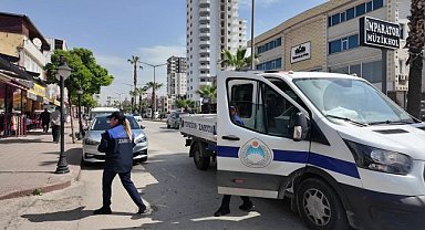 Yüreğir'de zabıta ekipleri bayram öncesi iş yerlerini denetledi