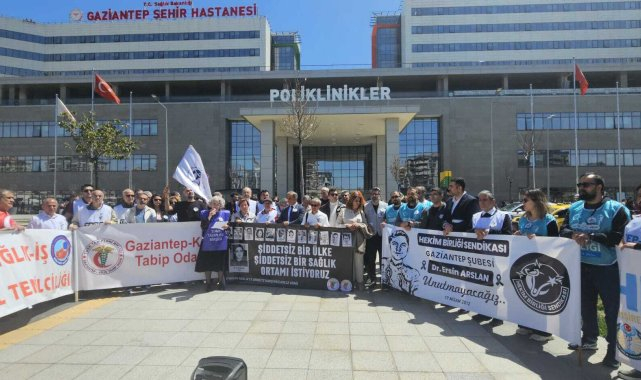 17 Nisan Sağlıkta Şiddete Karşı Mücadele Günü, Gaziantep'te sağlık çalışanlarından basın açıklaması