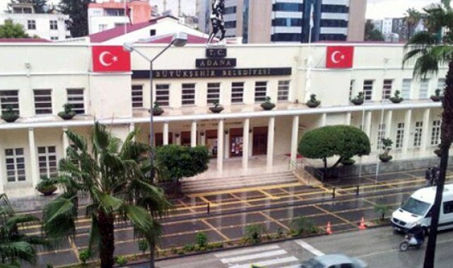 Adana Büyükşehir Belediyesi: "Reklam alanlarını kullanan yüklenicinin belediyeye 50 milyon TL borcu olduğu yönündeki iddialar gerçek dışıdır"