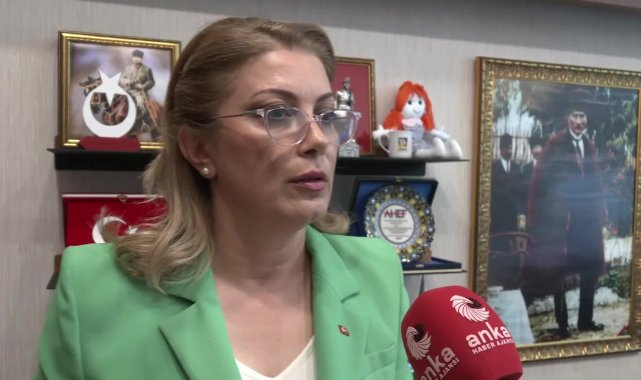 Asu Kaya'dan 23 Nisan mesajı: "Çocukları önce yaşatalım, sonra nasıl doğacaklarına karar verelim"
