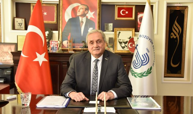 Bozüyük Belediye Başkanı Bakkalcıoğlu, 23 Nisan Ulusal Egemenlik ve Çocuk Bayramı'nı kutladı
