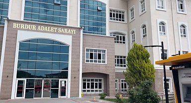 Burdur'daki kadın cinayeti davasında 9 sanığın yargılanmasına devam edildi