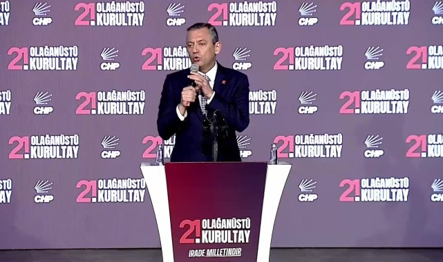 CHP'nin 21'inci Olağanüstü Kurultayı… Özgür Özel: "Demokraside aslolan milletin kararına saygıdır"