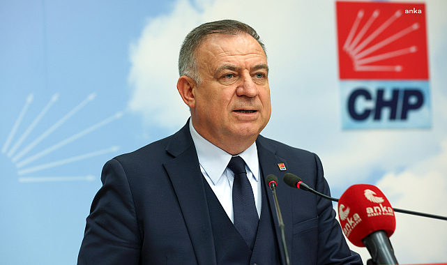 CHP'li Gökan Zeybek: "İstanbul'un kaybedecek vakti yok"