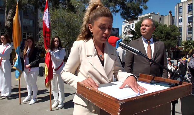 Gazi Mustafa Kemal Atatürk'ün Burhaniye'ye gelişinin 91'inci yılı kutlandı