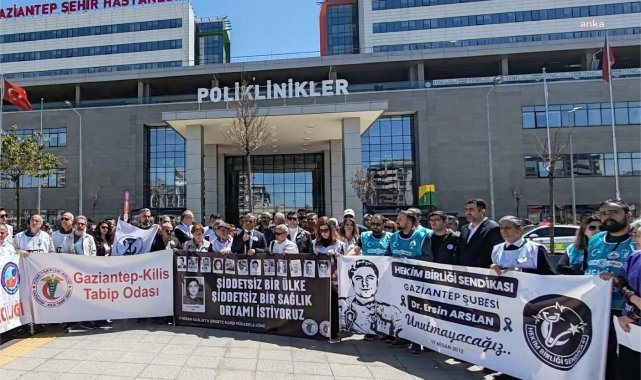 Gaziantep'te görev başında hayatını kaybeden Doktor Ersin Arslan, ölümünün 13'üncü yılında anıldı