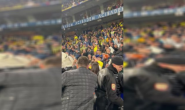 İstanbul Valiliği: Fenerbahçe - Galatasaray maçında taraftarlardan 43'ühakkında adli işlem yapılmıştır