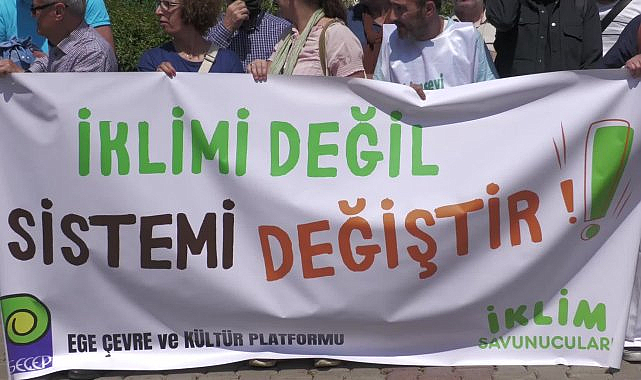 İzmir'de Çernobil'in yıl dönümünde 'nükleer santral' protestosu
