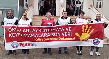 Kars'ta proje okullarındaki öğretmen atamaları protesto edildi