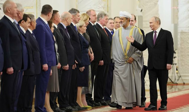 Putin, Umman Sultanı bin Tarık ile "İran nükleer programını" görüştü