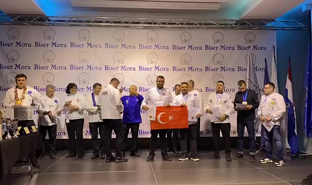 Türk çift, Hırvatistan'daki "Biser Mora Uluslararası Yemek Yarışması"ndan 4 madalya ile döndü