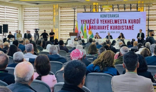 Ulusal Kürt Konferansı'nda Suriye'deki Kürtlerin geleceğine ilişkin görüşmeleri yürütmek üzere ortak bir Kürt heyetinin oluşturulmasına karar verildi