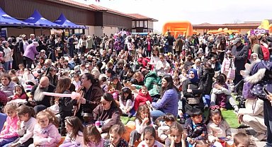 Üsküdar Belediyesi'nden çocuklar ve gençlere "Mini Fest 2" etkinliği 