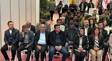 Van'da düzenlenen İnşaat ve Yapı Zirvesi'nde yapı güvenliği ve tarihi mirasın korunması ele alındı