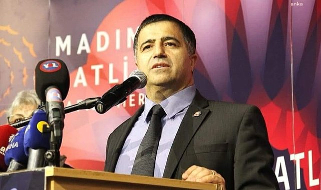 Almanya Alevi Birlikleri Federasyonu Başkanı Mat'tan 73 yaşındaki annesinin "terör propagandası" suçlamasıyla ifadesinin alınmasına tepki