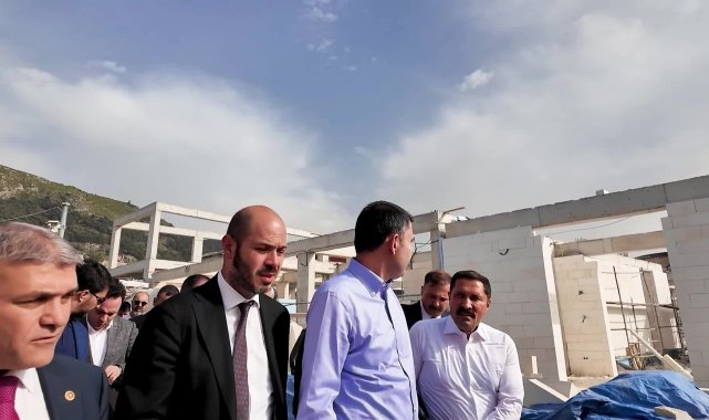 Bakan Kurum: Hatay'da Türkiye'nin en büyük atık su tüneli inşa edilecek