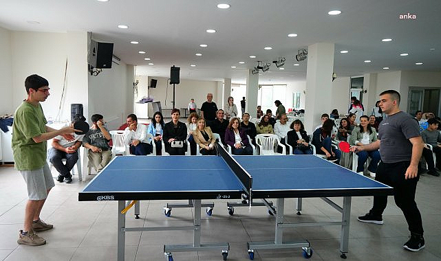 Beylikdüzü'nün özel sporcuları, masa tenisinde ter döktü