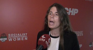 Çeşme Belediye Başkanı Lal Denizli: Her toplum, kadınların ikinci plana atıldığı noktalarda ciddi sıkıntılar yaşıyor