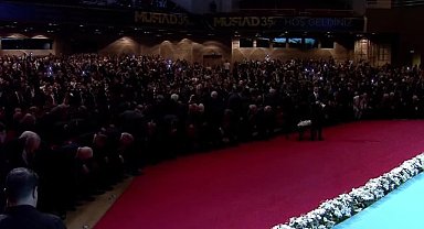 Cumhurbaşkanı Erdoğan: Türkiye'nin kutuplaşmaya değil, kucaklaşmaya ihtiyacı var