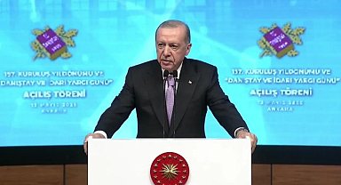 Cumhurbaşkanı Erdoğan: "Yargı mensuplarımızın hedef gösterilmesi, meydanlarda yuhalatılması büyük bir sorumsuzluktur"