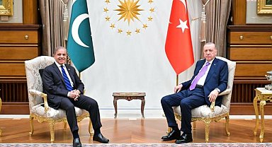 Cumhurbaşkanı Erdoğan: Türkiye olarak Pakistan'ın barış, huzur ve istikrarına büyük önem atfediyoruz