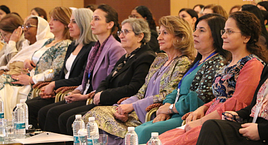 DEM Parti Eş Genel Başkanı Tülay Hatimoğulları, Ortadoğu ve Kuzey Afrika Bölgesel Demokratik Kadın Koalisyonu'nun birinci kongresine katıldı