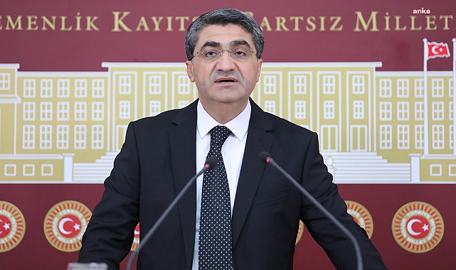DEVA Partisi Genel Başkan Yardımcısı Ekmen: "Dini ve mezhebi kutuplaşma yaratmak, toplumun barış içinde yaşama arzusuna zarar verir"