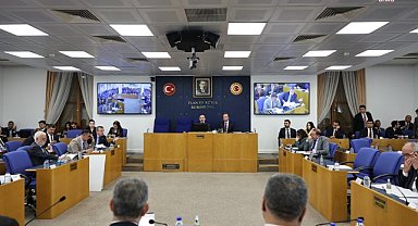 Diyanet İşleri Başkanlığı'na yeni yetkiler tanıyan düzenlemelerin de yer aldığı torba kanun teklifi TBMM Plan ve Bütçe Komisyonu'nda kabul edildi