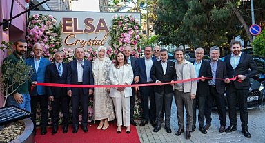 Elsa Crystal, Türkiye'deki ilk mağazasını Kandilli'de açtı