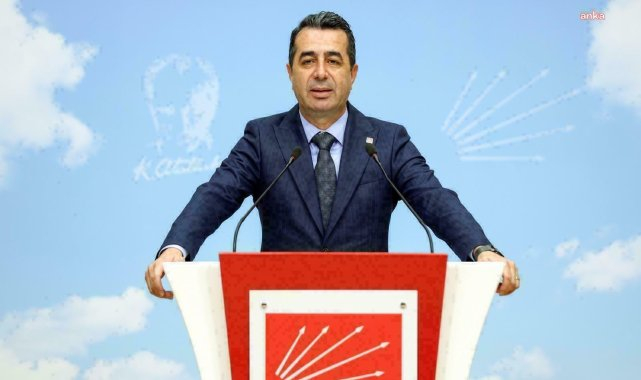 Erhan Adem: "22 yıldır bu ülkede ne bayram eden çiftçi ne de günü kutlanabilen bir tarım kaldı"
