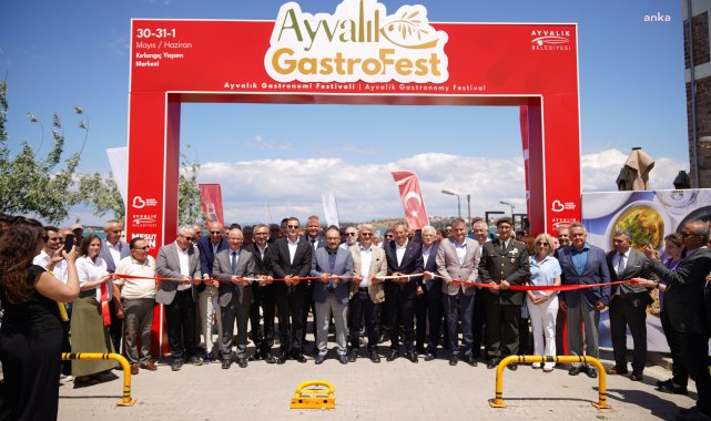 Gastrofest Ayvalık, Kırlangıç Yaşam Merkezi'nde başladı
