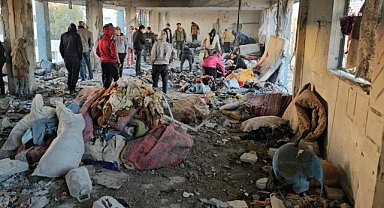 Hamas, İsrail'in Gazze'deki saldırılarını genişletmesinin esirlerin ölmesi anlamına geldiğini söyledi