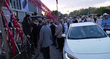 İBB CHP Meclis Grubu, Saraçhane'den Beyazıt'a yürüyüş düzenledi
