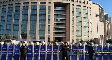 İstanbul Cumhuriyet Başsavcılığı: "9 ilde 17 kişi hakkında 'suç işlemek amacıyla örgüt kurma ve piyasa dolandırıcılığı' suçlarından gözaltı kararı verildi"