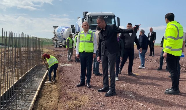 Kırıkkale'de sokak hayvanları için yapılacak "Geçici Barınma ve Rehabilitasyon Merkezi"nin temeli atıldı