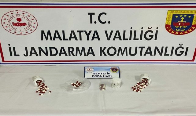 Malatya'da jandarmanın düzenlediği uyuşturucu operasyonunda yakalanan 3 kişiye tutuklama