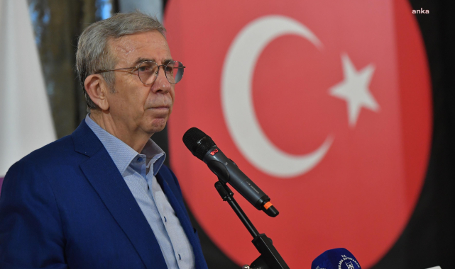 Mansur Yavaş'tan Ankaralılara fırtına uyarısı: "Çatı uçması, ağaç devrilmesi ve ulaşımda aksamalar gibi olumsuzluklara karşı dikkatli olalım"