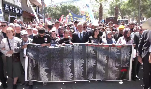 Özgür Özel, Soma'da Maden Şehitlerini Anma Yürüyüşü'ne katıldı: "Ant olsun bu dava bir daha görülecek, suçlular cezasını çekecek"
